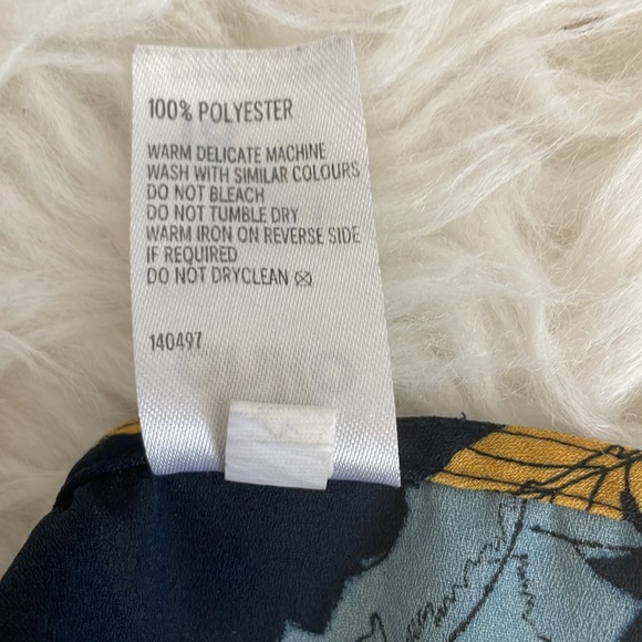 Anko Womens Tank Top Size 18 Navy Blue Pink Floral Sleeveless Round Neck - Picture 4 of 4